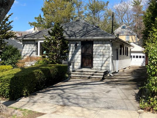 Detached Garage, Exterior, Facade, Cape Cod
