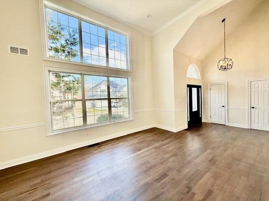 Empty room, Interior, Pendant Lights, Wood Texture Flooring