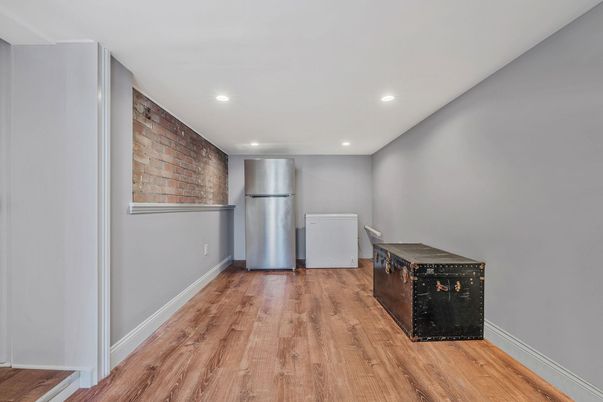 Interior, Kitchen, Recessed Lighting, Wood Texture Flooring