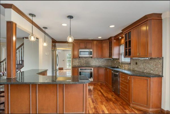 Interior, Kitchen, Pendant Lights, Recessed Lighting, Wood Texture Flooring