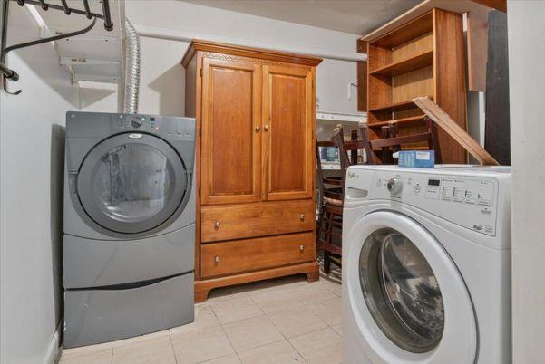 Interior, Utility Closets, Washer