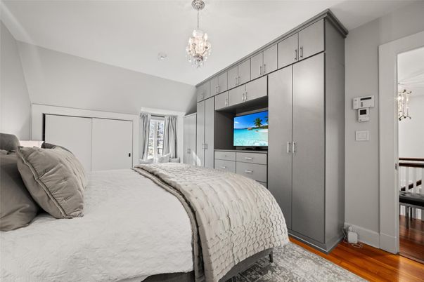 Bedroom, Chandelier, Interior, Pendant Lights, Wood Texture Flooring