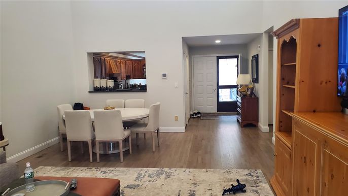 Dining room, Interior, Kitchen, Recessed Lighting, Wood Texture Flooring