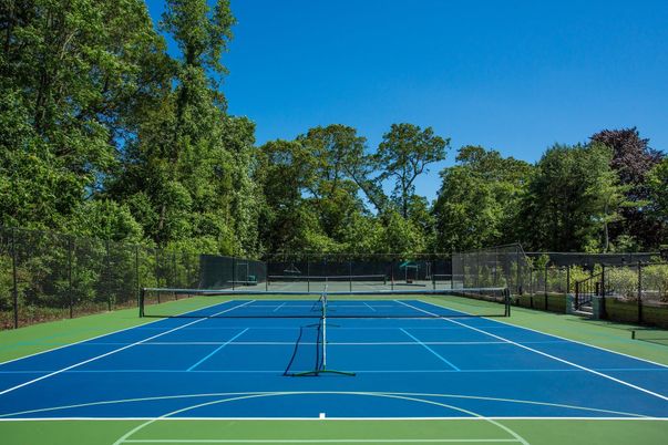 Exterior, Tennis Courts