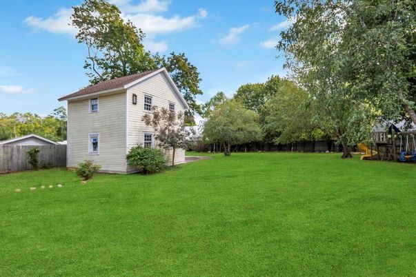 Backyard, Exterior, Playground