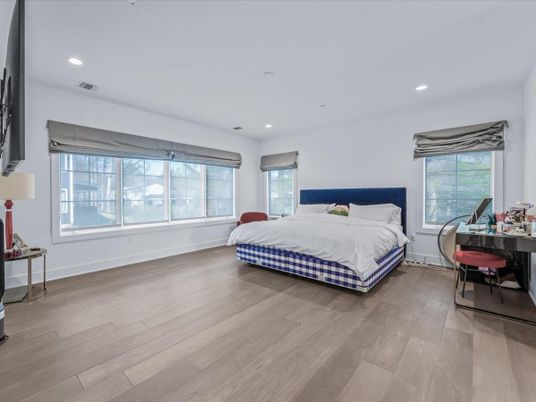 Bedroom, Home Office, Interior, Recessed Lighting, Wood Texture Flooring