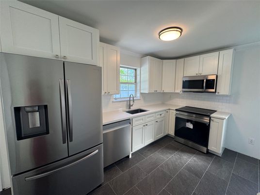Interior, Kitchen, Stainless Steel Appliances