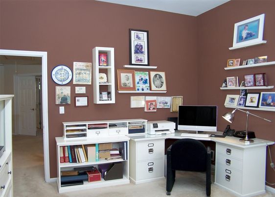 Home Office, Interior