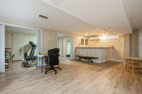 Home Office, Interior, Recessed Lighting, Wood Texture Flooring