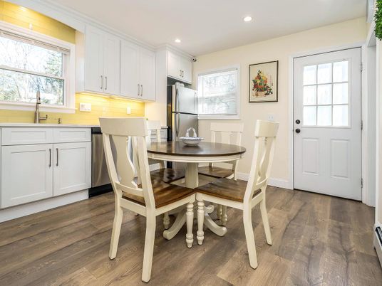 Dining room, Interior, Kitchen, Recessed Lighting, Wood Texture Flooring