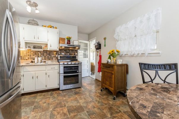 Interior, Kitchen, Stainless Steel Appliances