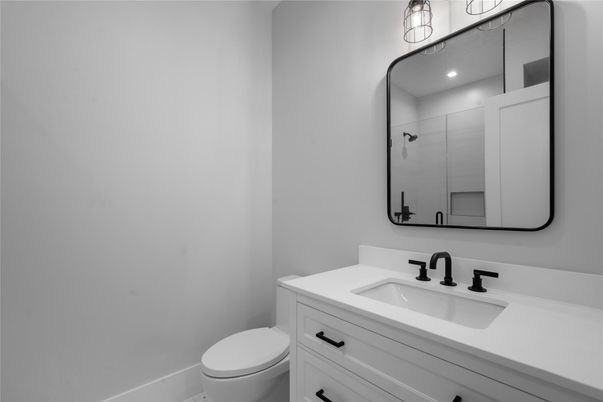Bathroom, Interior, Recessed Lighting