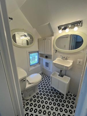 Bathroom, Interior