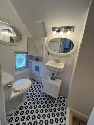 Bathroom, Interior