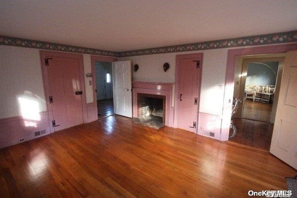 Empty room, Fireplace, Interior, Wood Texture Flooring