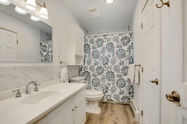 Bathroom, Interior, Recessed Lighting, Wood Texture Flooring