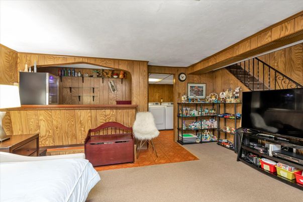 Interior, Wooden Walls