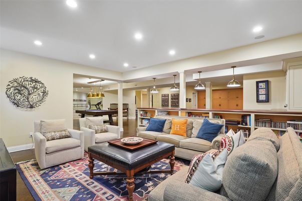 Interior, Living room, Pendant Lights, Recessed Lighting, Wood Texture Flooring