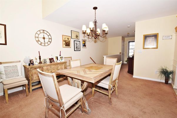 Chandelier, Dining room, Interior