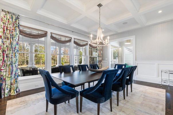 Chandelier, Dining room, Interior, Recessed Lighting, Wood Texture Flooring