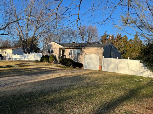 Attached, Backyard, Exterior, Facade, Cape Cod