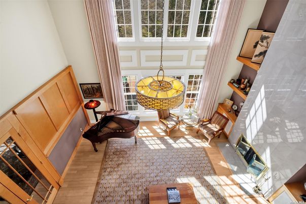 Interior, Living room, Pendant Lights, Wood Texture Flooring