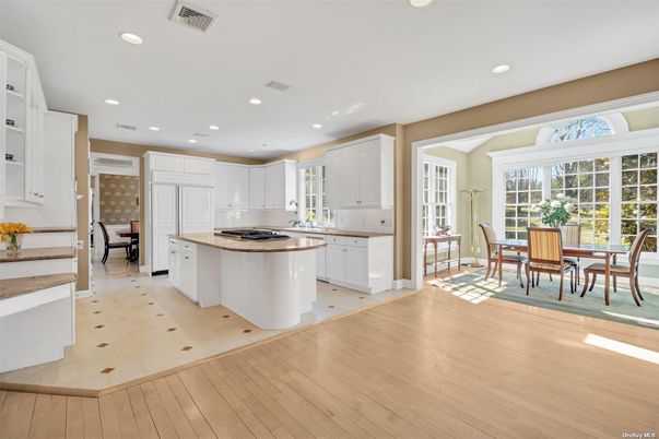 Dining room, Interior, Kitchen, Recessed Lighting, Wood Texture Flooring