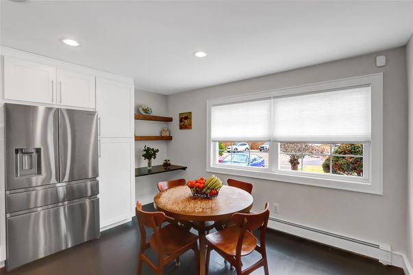 Dining room, Interior, Kitchen, Recessed Lighting, Stainless Steel Appliances