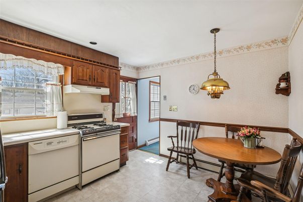 Dining room, Interior, Kitchen, Pendant Lights