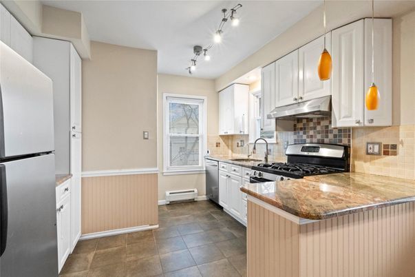 Interior, Kitchen, Pendant Lights