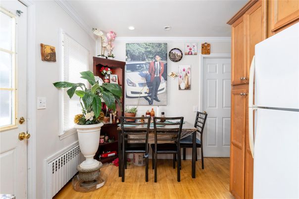 Dining room, Interior, Recessed Lighting, Wood Texture Flooring