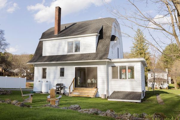 Exterior, Facade, Cape Cod