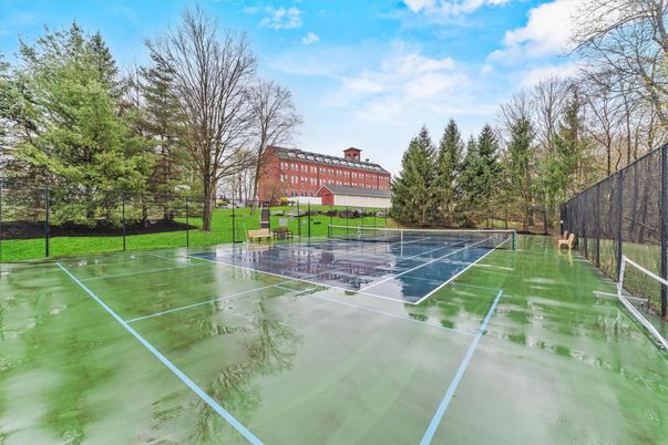 Exterior, Tennis Courts