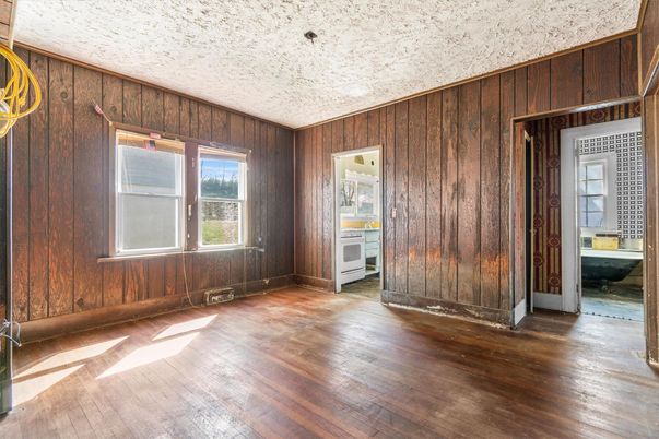 Empty room, Interior, Wood Texture Flooring, Wooden Walls