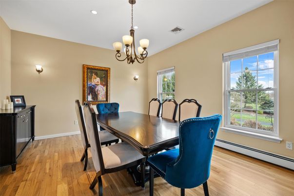 Chandelier, Dining room, Interior, Recessed Lighting, Wood Texture Flooring