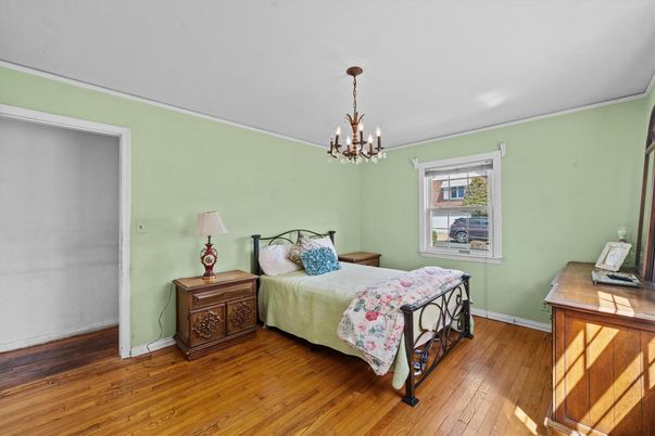 Bedroom, Chandelier, Interior, Wood Texture Flooring