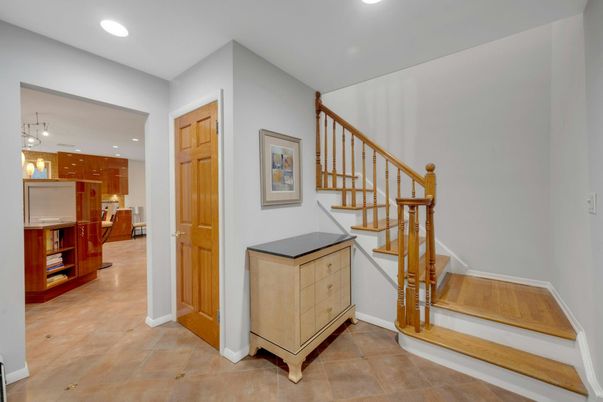 Interior, Kitchen, Pendant Lights, Recessed Lighting