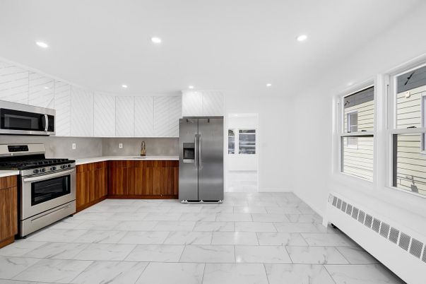 Interior, Kitchen, Marble, Recessed Lighting, Stainless Steel Appliances