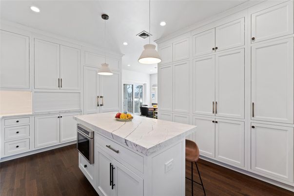 Interior, Kitchen, Pendant Lights, Recessed Lighting, Wood Texture Flooring