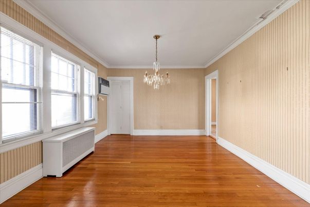 Chandelier, Empty room, Interior, Wood Texture Flooring