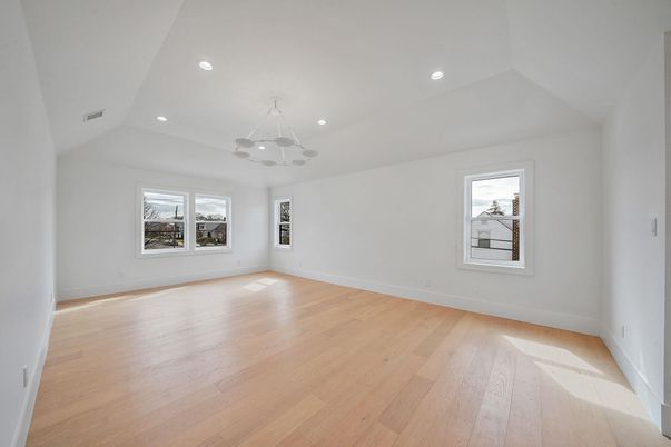 Empty room, Interior, Pendant Lights, Recessed Lighting, Wood Texture Flooring