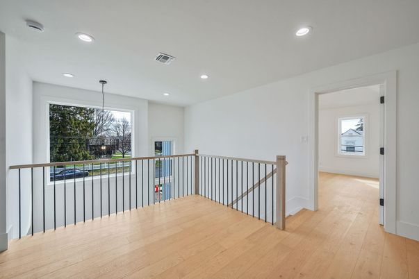 Interior, Pendant Lights, Recessed Lighting, Wood Texture Flooring