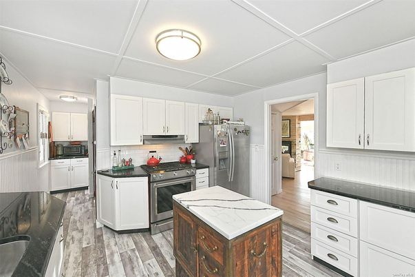 Interior, Kitchen, Stainless Steel Appliances, Wood Texture Flooring