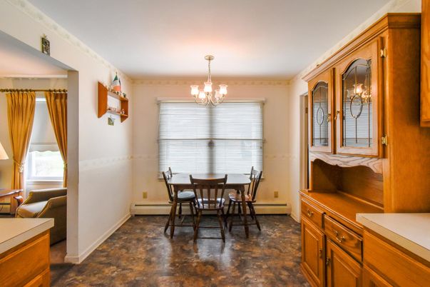 Chandelier, Dining room, Interior
