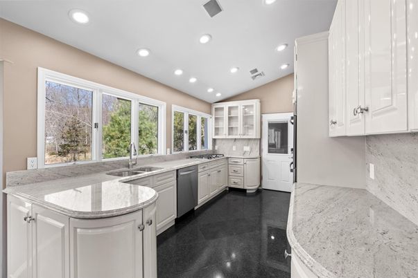 Interior, Kitchen, Recessed Lighting