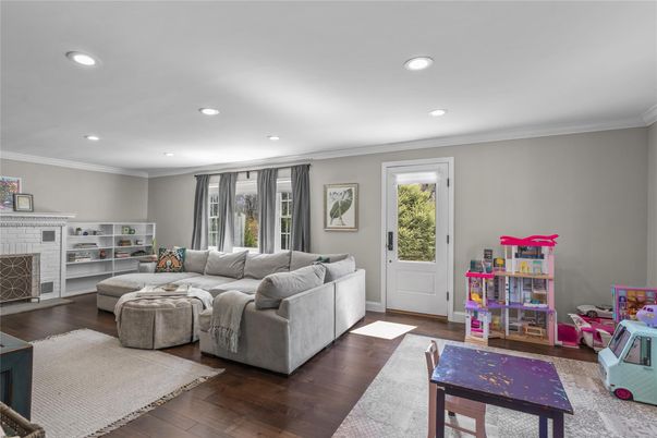 Fireplace, Interior, Living room, Recessed Lighting, Wood Texture Flooring