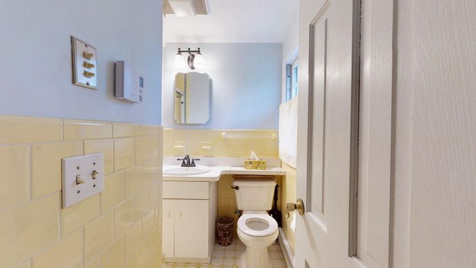 Bathroom, Interior