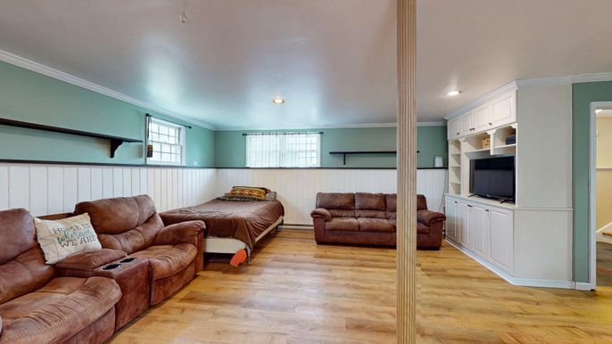 Interior, Living room, Recessed Lighting, Wood Texture Flooring
