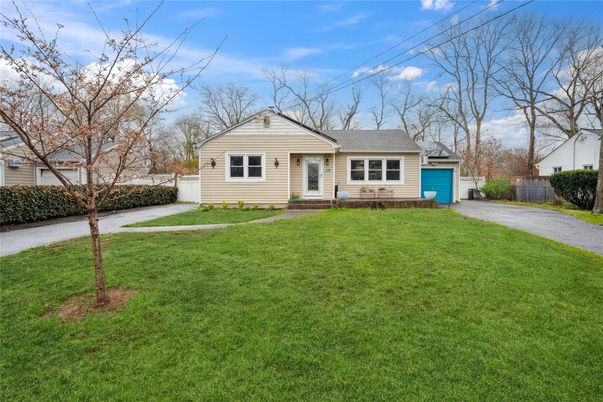Attached, Backyard, Exterior, Facade, Cape Cod