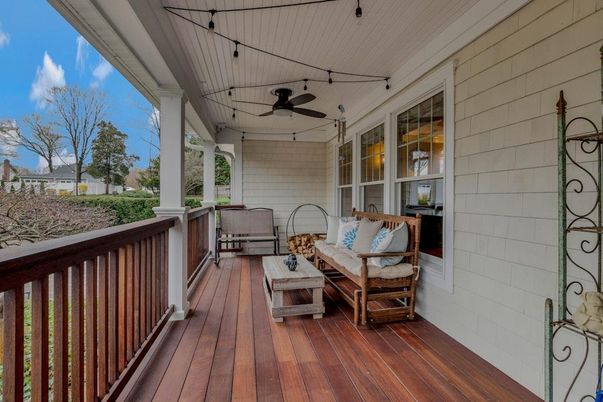 Exterior, Wood Texture Flooring